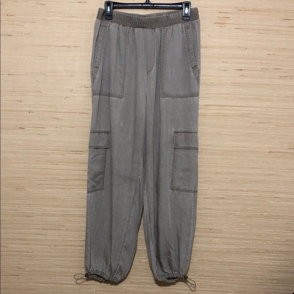 Jane & Delancey Light Army Green Casual Cargo Baggy Jogger Pants size Medium